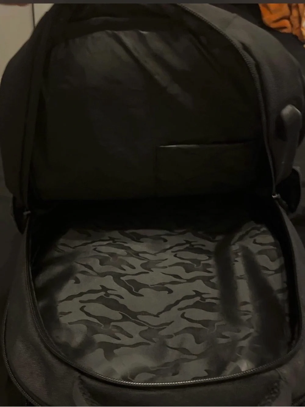 solo Black Men's Commuter Backpack